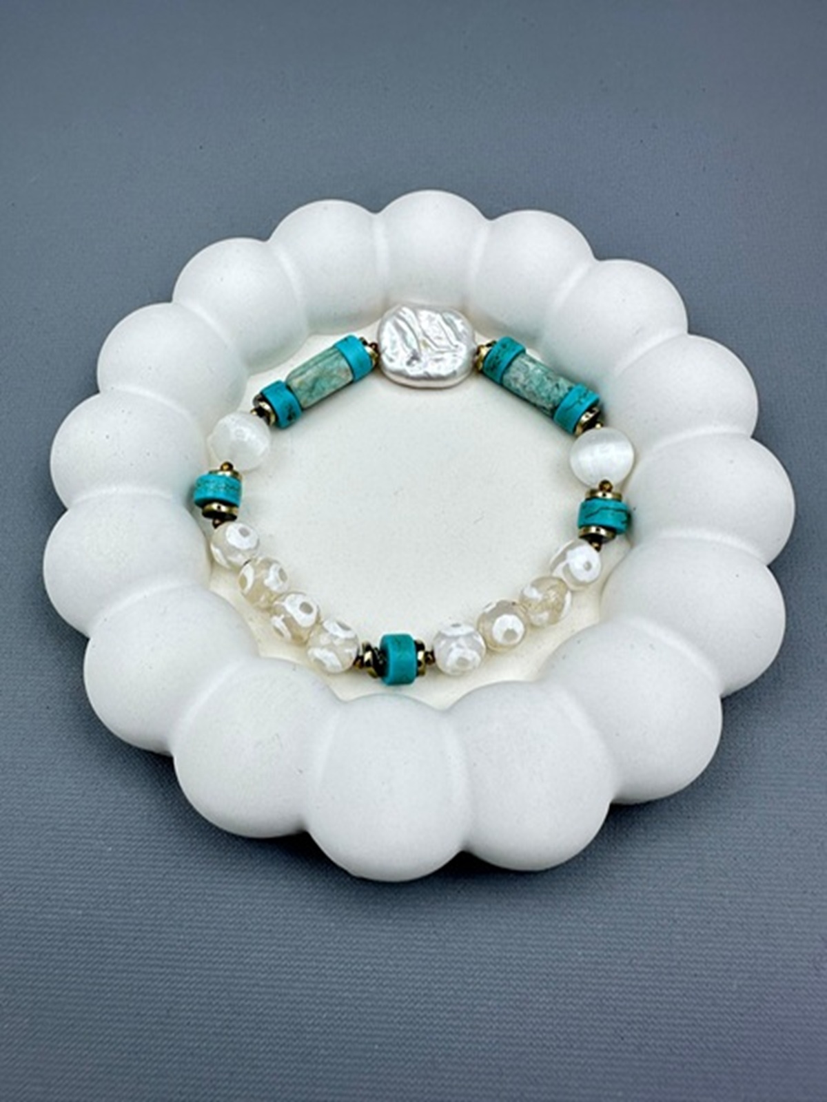 Tatlı su incisi TurkuazTibet akiğiHematite Tasarımlı bileklik